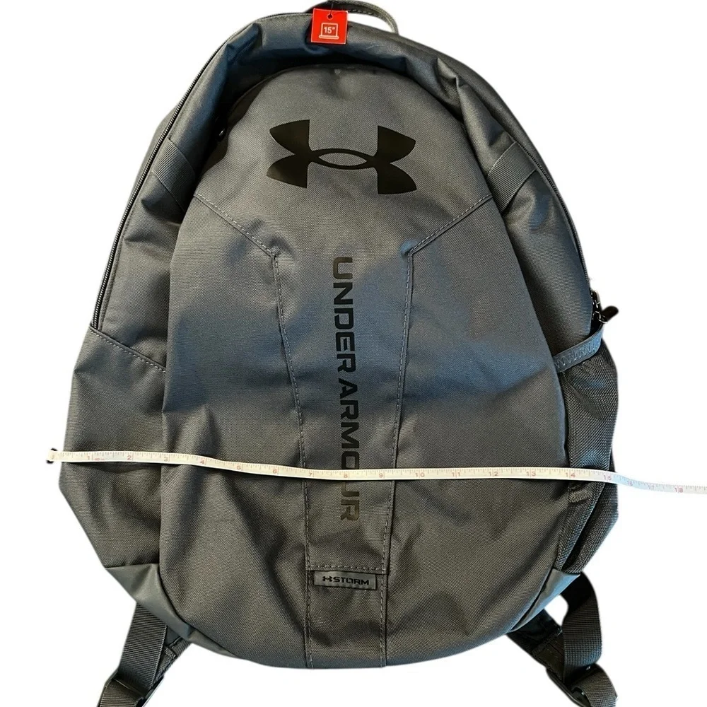 Under Armour Gray & Black Storm Hustle-Lite Backpack with Durable Design NWOT